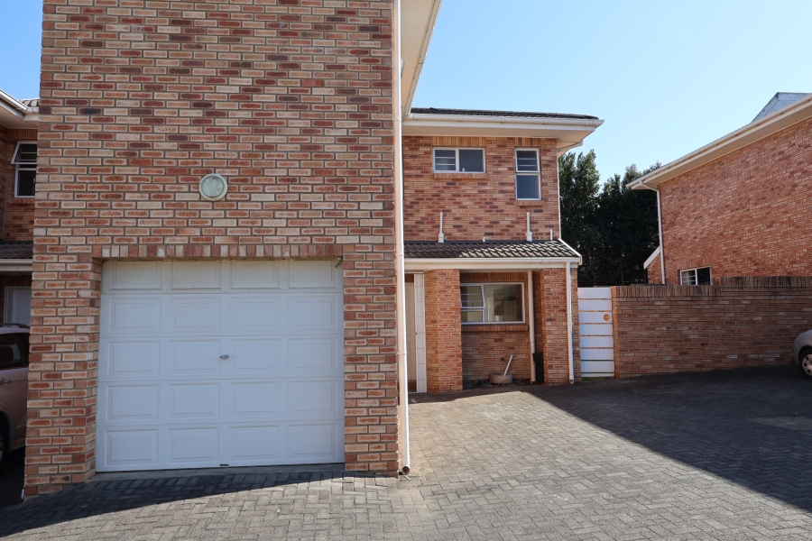 3 Bedroom Property for Sale in Nahoon Eastern Cape